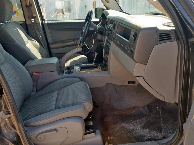 1J8HG48KX6C329848 - 2006 JEEP COMMANDER 黑色 照片 5