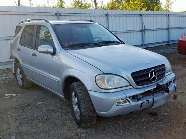 4JGAB57E04A482297 - 2004 MERCEDES-BENZ ML 350 SILVER photo 1