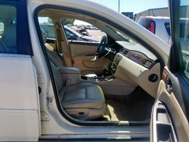 2G1WD58C779342550 - 2007 CHEVROLET IMPALA SUP 白色 照片 5