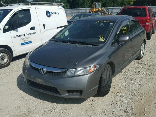 2HGFA1F67AH565806 - 2010 HONDA CIVIC GRAY photo 2