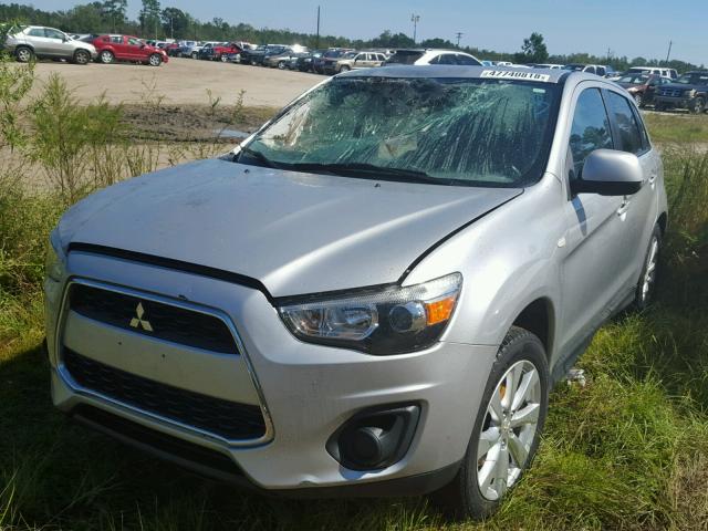 4A4AP3AU4DE014519 - 2013 MITSUBISHI OUTLANDER SILVER photo 2