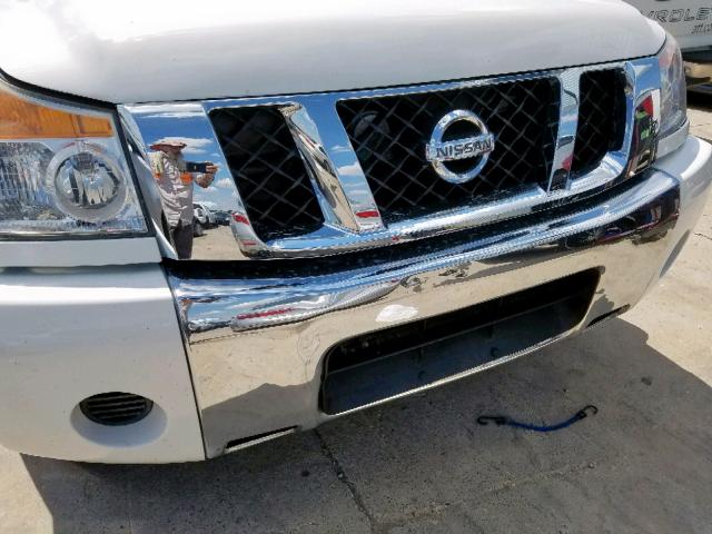 1N6AA0CH8BN326750 - 2011 NISSAN TITAN S WHITE photo 9