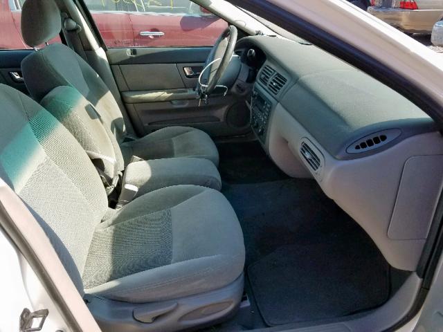 1FAFP55213A152676 - 2003 FORD TAURUS SES WHITE photo 5