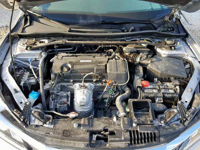 1HGCR2F87HA006154 - 2017 HONDA ACCORD EXL SILVER photo 7