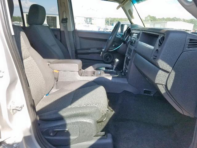 1J8HH48K58C189241 - 2008 JEEP COMMANDER 灰色 照片 5