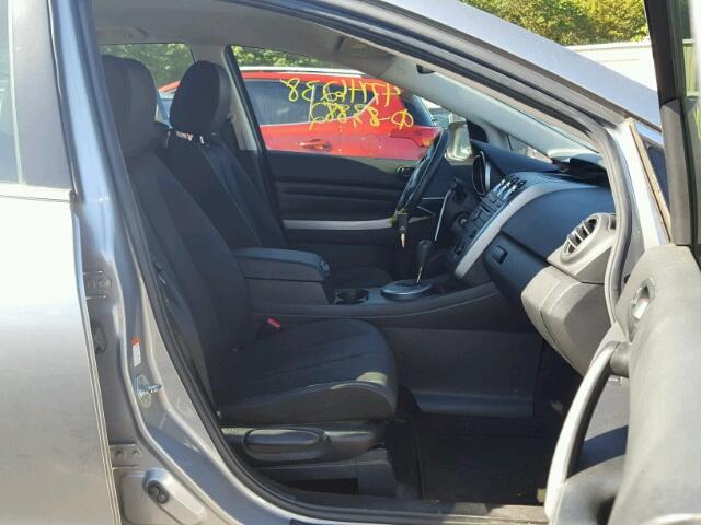 JM3ER2WM5A0322627 - 2010 MAZDA CX-7 GRAY photo 5