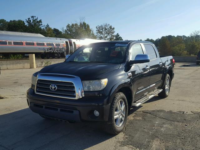 5TBDV58118S493525 - 2008 TOYOTA TUNDRA CRE BLACK photo 2