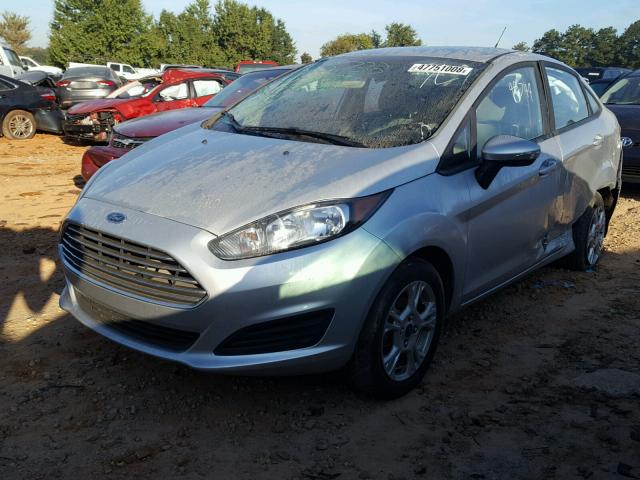 3FADP4BJ4FM160534 - 2015 FORD FIESTA SE SILVER photo 2