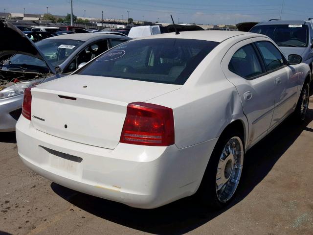 2B3KA43G58H180574 - 2008 DODGE CHARGER WHITE photo 4