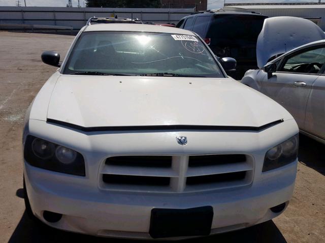 2B3KA43G58H180574 - 2008 DODGE CHARGER WHITE photo 9