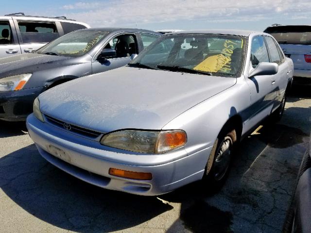 JT2BG12K1T0346211 - 1996 TOYOTA CAMRY DX SILVER photo 2