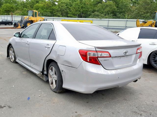 4T1BF1FK4CU501519 - 2012 TOYOTA CAMRY BASE SILVER photo 3