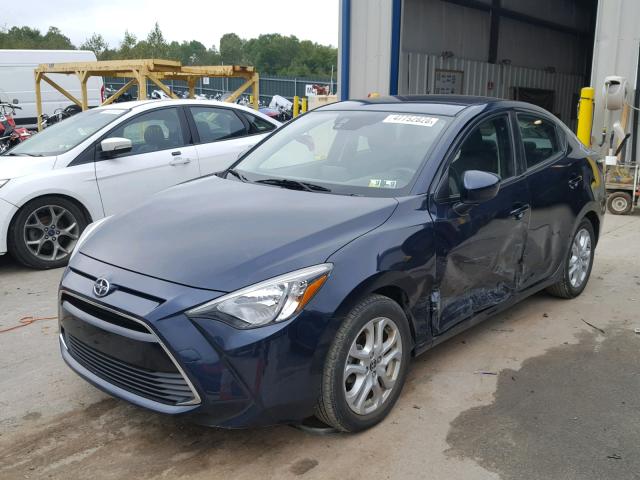 3MYDLBZV6GY119272 - 2016 TOYOTA SCION IA BLUE photo 2