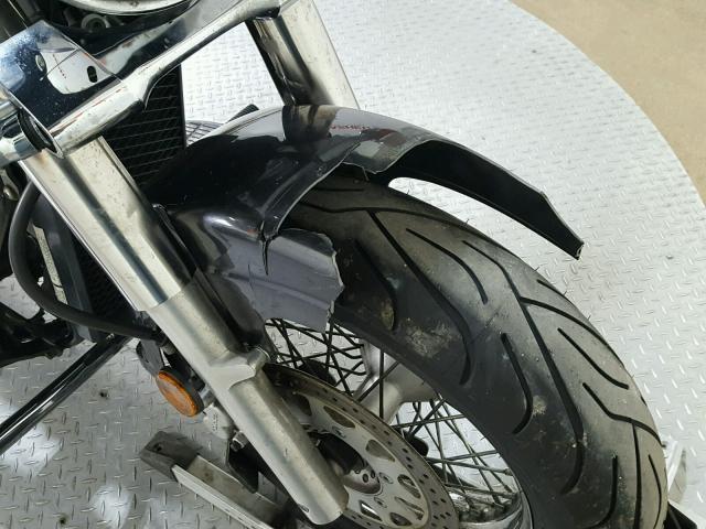 JS1VS55A762114812 - 2006 SUZUKI C50 BLACK photo 14