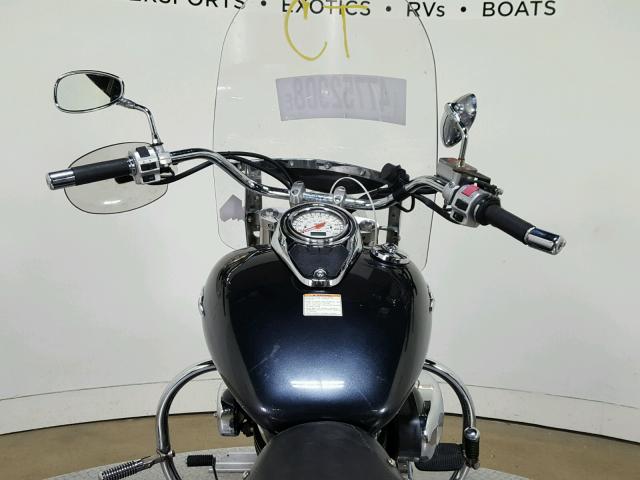 JS1VS55A762114812 - 2006 SUZUKI C50 BLACK photo 15