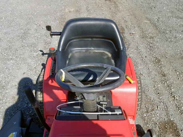 1F032B40318 - 2006 MTD LAWN MOWER RED photo 5