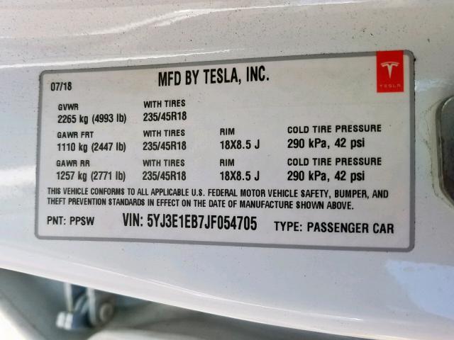 5YJ3E1EB7JF054705 - 2018 TESLA MODEL 3 WHITE photo 10