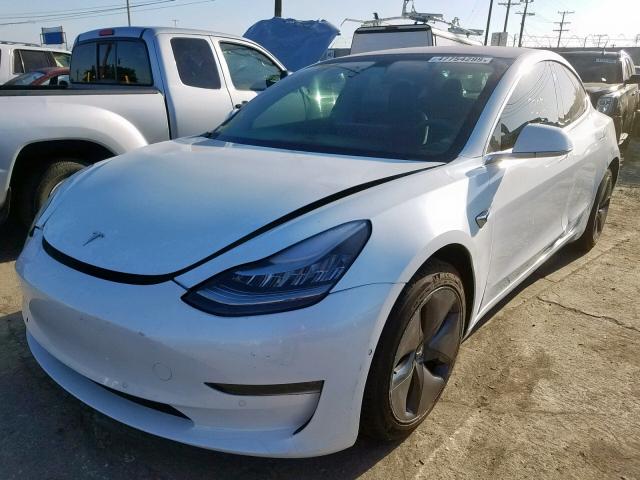 5YJ3E1EB7JF054705 - 2018 TESLA MODEL 3 WHITE photo 2