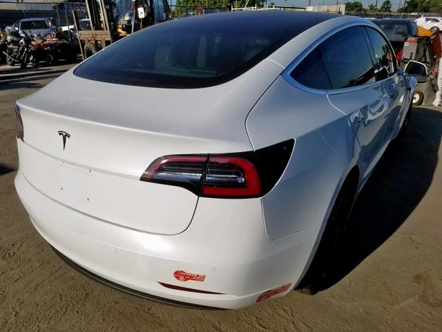 5YJ3E1EB7JF054705 - 2018 TESLA MODEL 3 WHITE photo 4