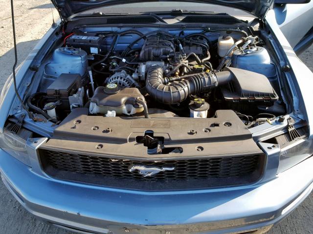 1ZVFT80N675231586 - 2007 FORD MUSTANG BLUE photo 7