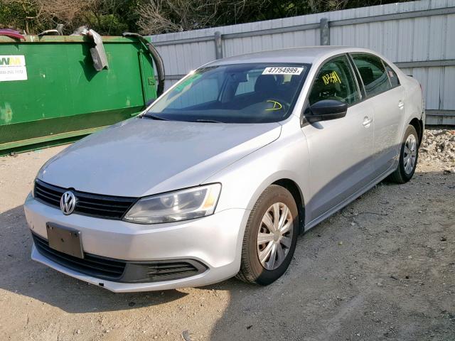 3VW1K7AJ7BM382202 - 2011 VOLKSWAGEN JETTA BASE 银色 照片 2