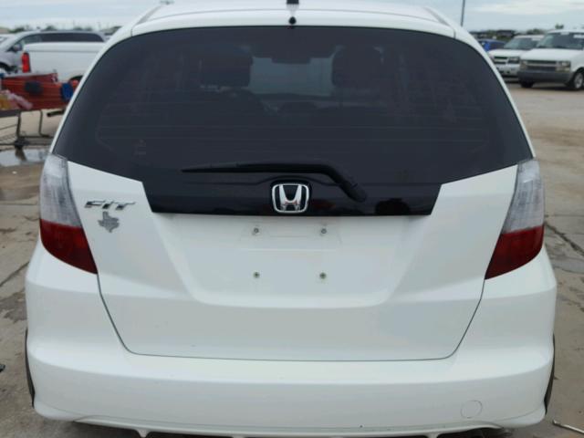 JHMGE8H36DC073633 - 2013 HONDA FIT WHITE photo 9