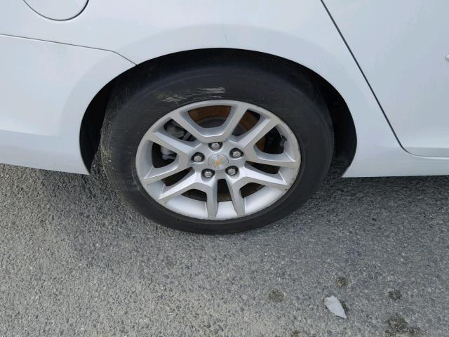 1G11C5SL6FF291909 - 2015 CHEVROLET MALIBU 1LT WHITE photo 9