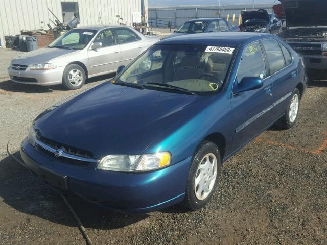 1N4DL01D0WC261667 - 1998 NISSAN ALTIMA XE GREEN photo 2