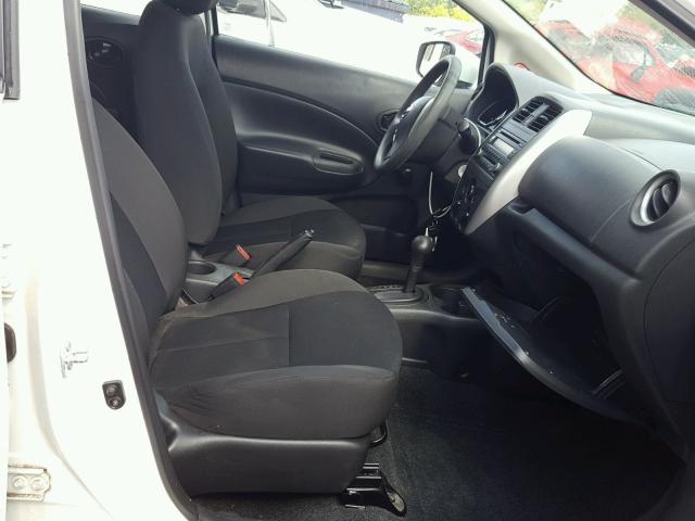 3N1CE2CP7FL387440 - 2015 NISSAN VERSA NOTE WHITE photo 5