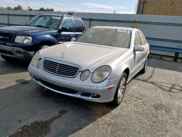 WDBUF56J46A751875 - 2006 MERCEDES-BENZ E 350 SILVER photo 2