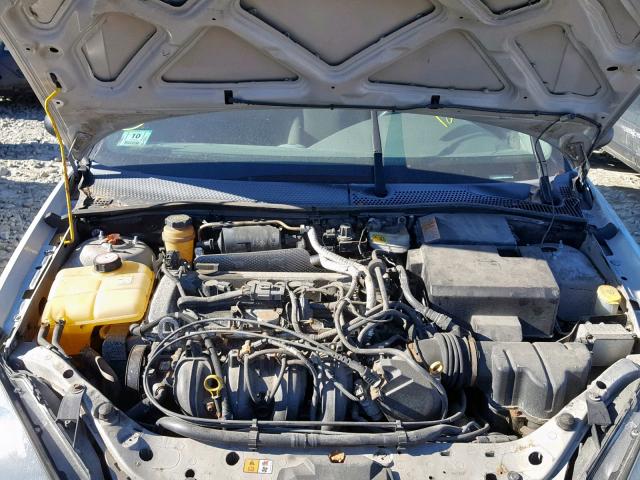 1FAFP34Z03W302251 - 2003 FORD FOCUS SE C GRAY photo 7