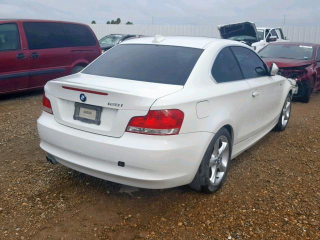 WBAUP7C58BVK78287 - 2011 BMW 128 I WHITE photo 4