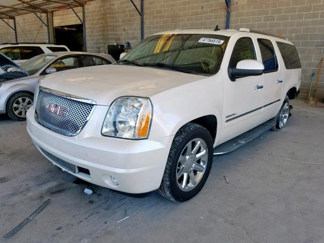 1GKS2MEF3DR163531 - 2013 GMC YUKON XL D WHITE photo 2