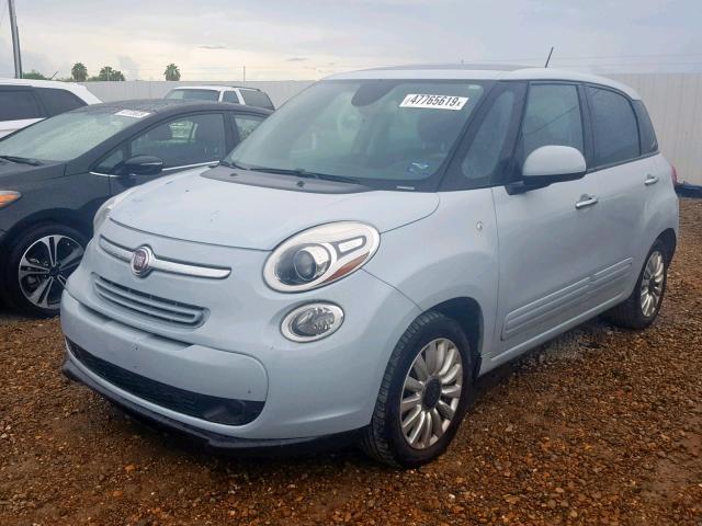 ZFBCFABH2EZ026853 - 2014 FIAT 500L EASY SILVER photo 2