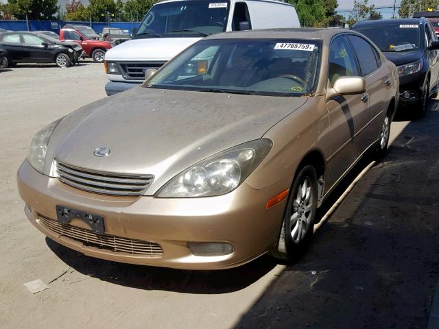 JTHBF30GX20079040 - 2002 LEXUS ES 300 GOLD photo 2