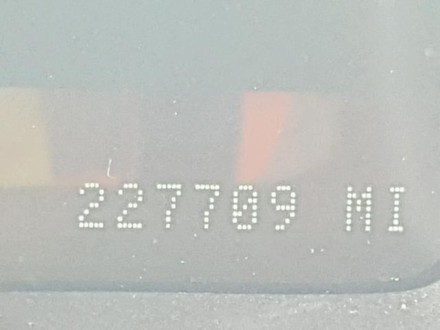 5LMFU27R43LJ48937 - 2003 LINCOLN NAVIGATOR თეთრი ფოტო 8