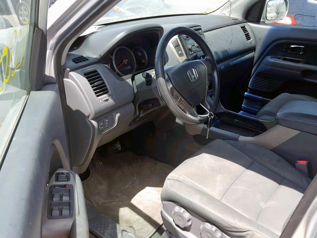 5FNYF28238B009016 - 2008 HONDA PILOT VP SILVER photo 9