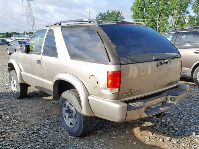 1GNCT18W21K130183 - 2001 CHEVROLET BLAZER SILVER photo 3