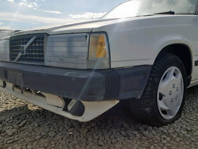 YV1FX8740G1048982 - 1986 VOLVO 740 GLE WHITE photo 9