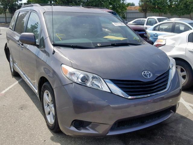 5TDKK3DC1DS327549 - 2013 TOYOTA SIENNA LE GRAY photo 1