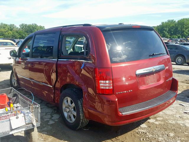 2A4RR5D13AR358966 - 2010 CHRYSLER TOWN & COU RED photo 3