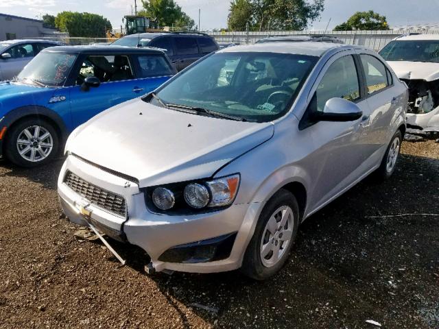 1G1JA5SG2G4176343 - 2016 CHEVROLET SONIC LS 银色 照片 2