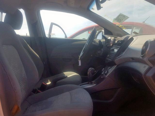 1G1JA5SG2G4176343 - 2016 CHEVROLET SONIC LS 银色 照片 5