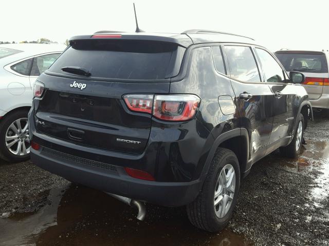 3C4NJDAB9JT248861 - 2018 JEEP COMPASS SP შავი ფოტო 4
