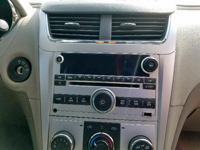 1G1ZC5E04CF264515 - 2012 CHEVROLET MALIBU 1LT SILVER photo 9