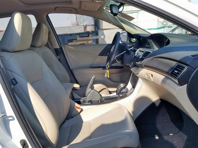 1HGCR2F89FA182751 - 2015 HONDA ACCORD EXL WHITE photo 5