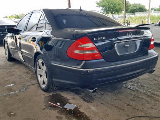 WDBUF65J05A641119 - 2005 MERCEDES-BENZ E 320 BLACK photo 3