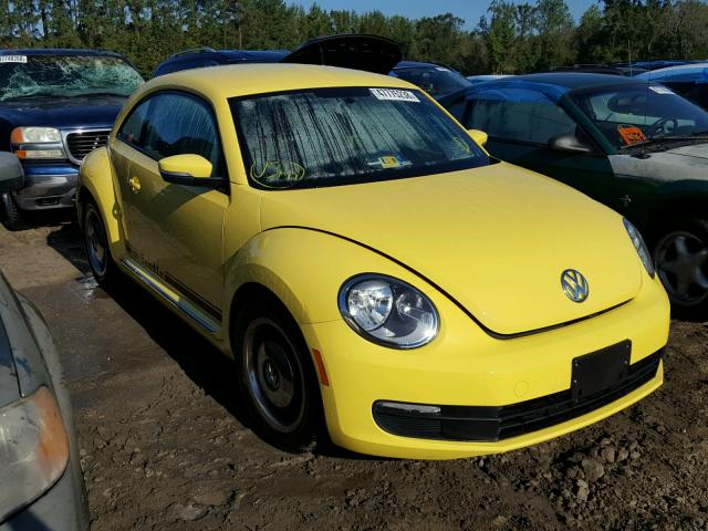 3VWJP7AT6DM632504 - 2013 VOLKSWAGEN BEETLE YELLOW photo 1