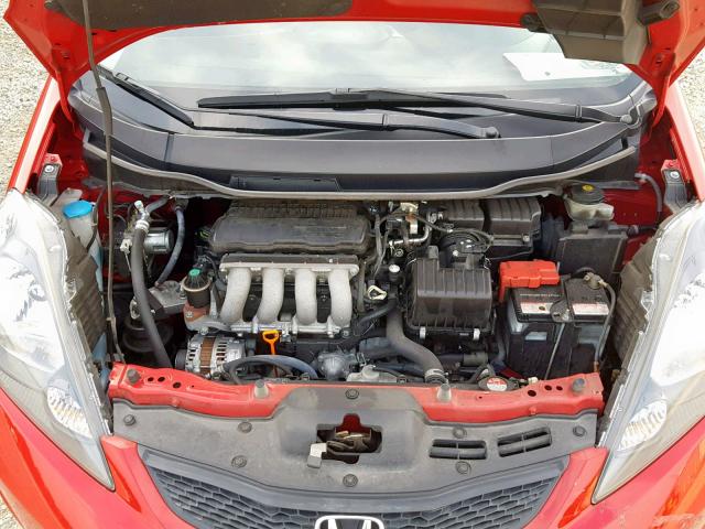 JHMGE8H38DC054193 - 2013 HONDA FIT RED photo 7