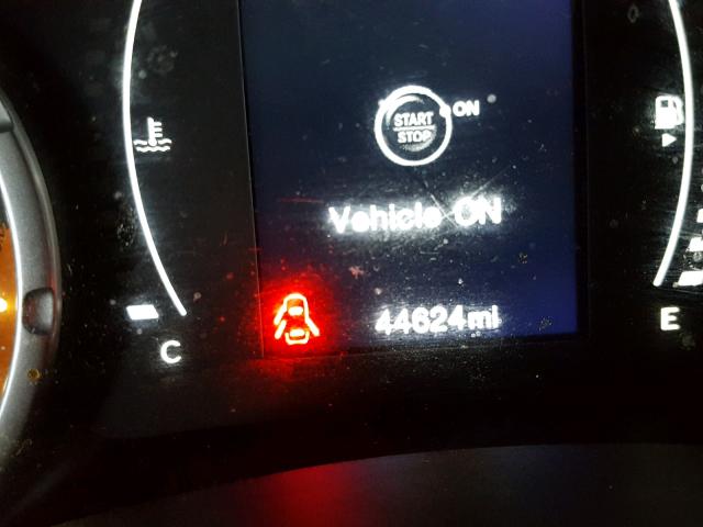 ZACCJAAB6HPF77296 - 2017 JEEP RENEGADE S 白色 照片 8